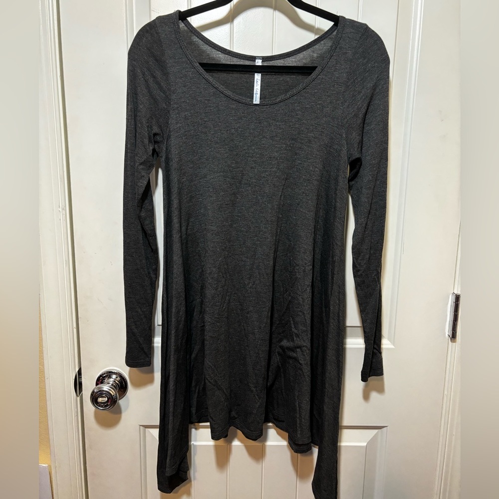 Lani California Gray Tunic Size S/M B8